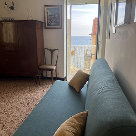 Ferienwohnung Casa Del Sole Affacciato Sul Mare Cervo Exterior foto